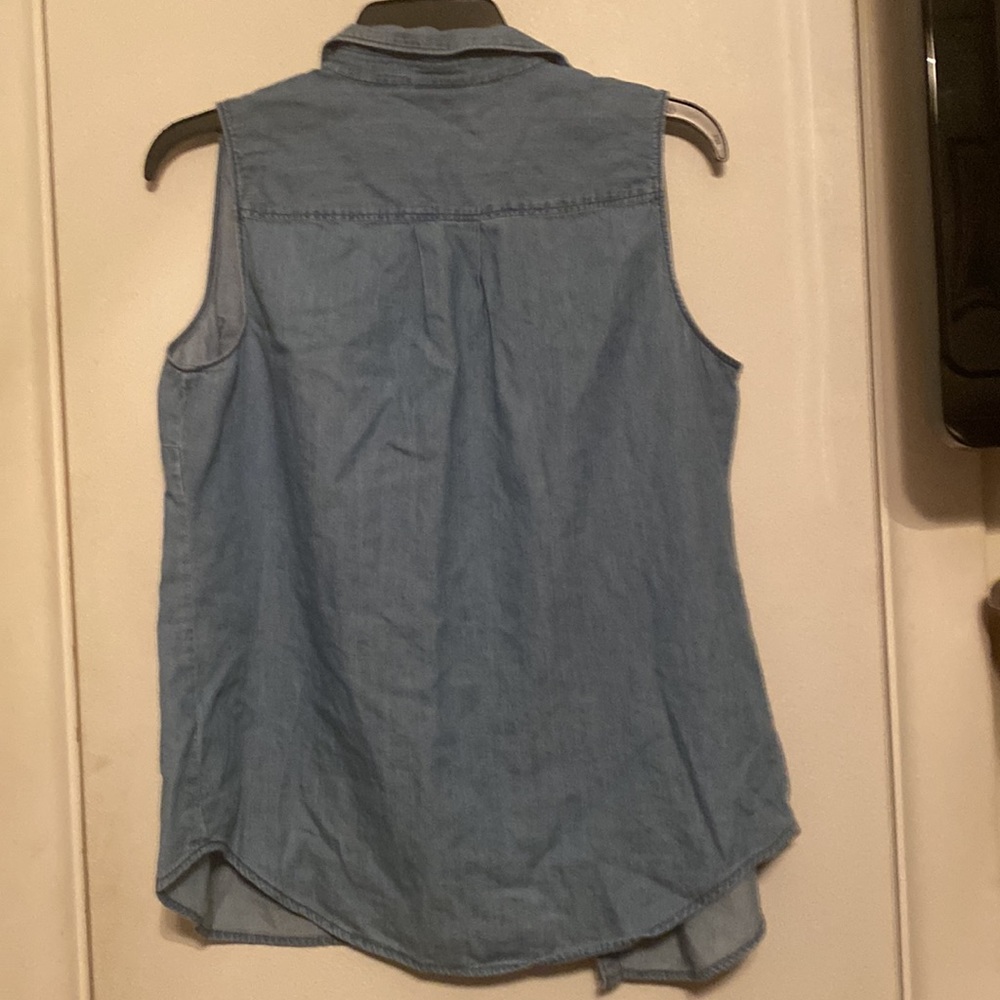 Three Blouse - image 4